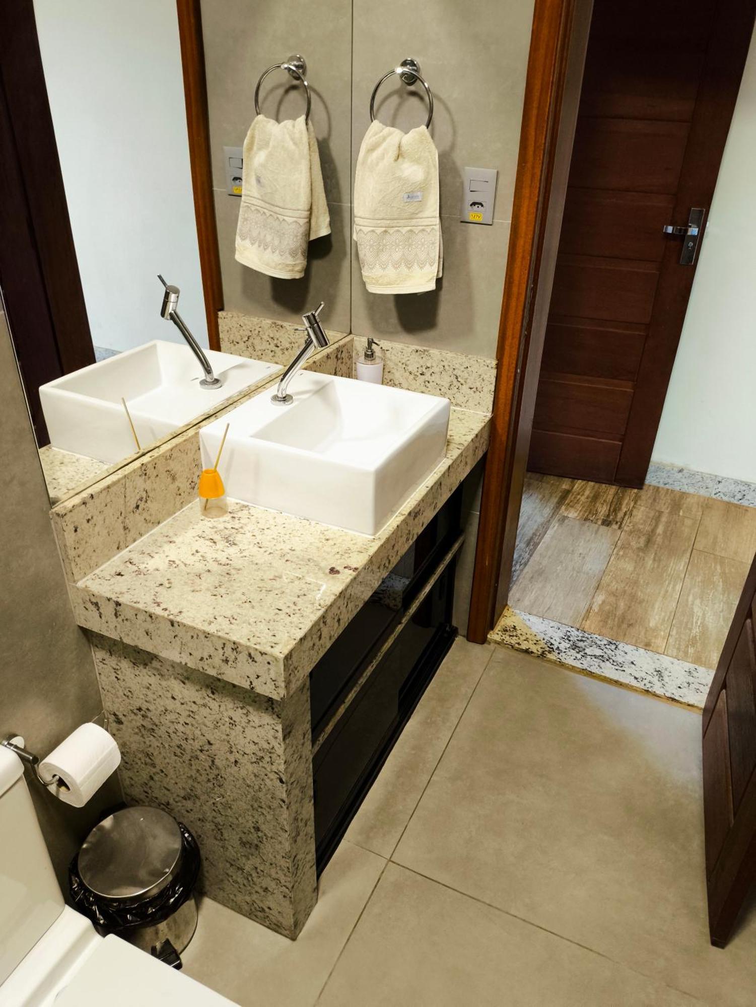 Casa Nova Em Ouro Preto E Mariana Apartment Ngoại thất bức ảnh
